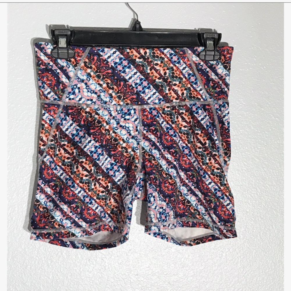 Athleta soft biker style shorts size small